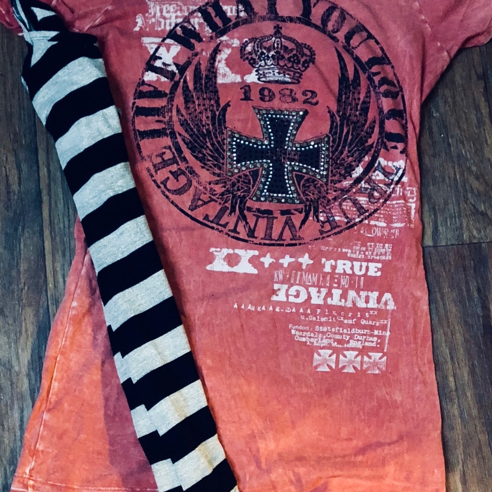 Very cute layering shirts from The Buckle
